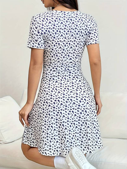 Victoria – elegante jurk met all-over print