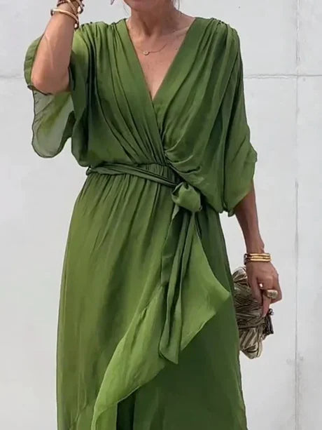 Fiona - groene chiffon midi-jurk met v-hals