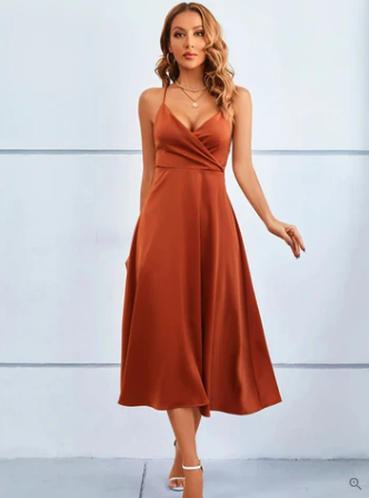 Scarlett - top strapless, rugloze satijnen maxi-jurk