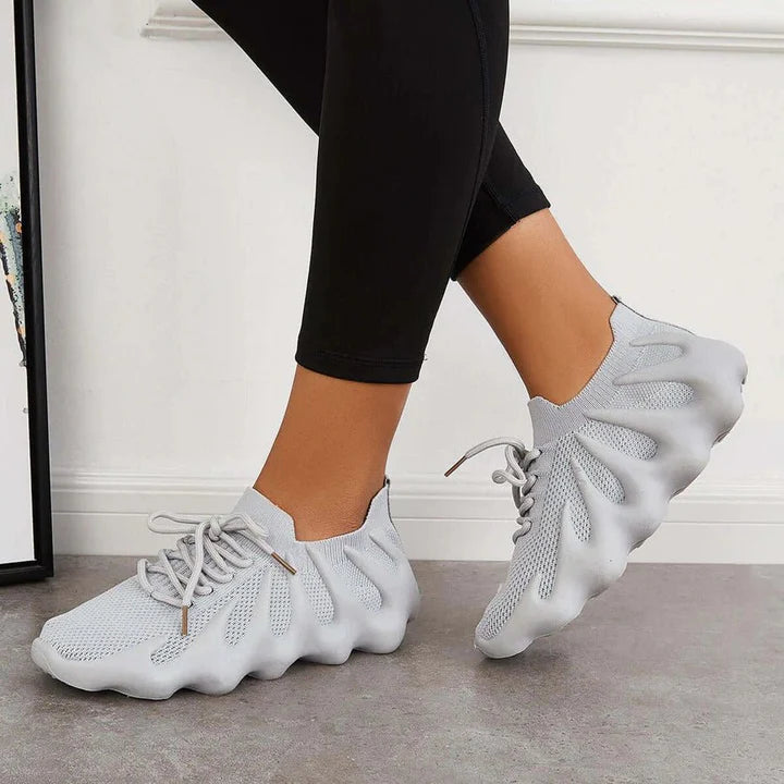 Futuristische sneakers met een ademend ontwerp