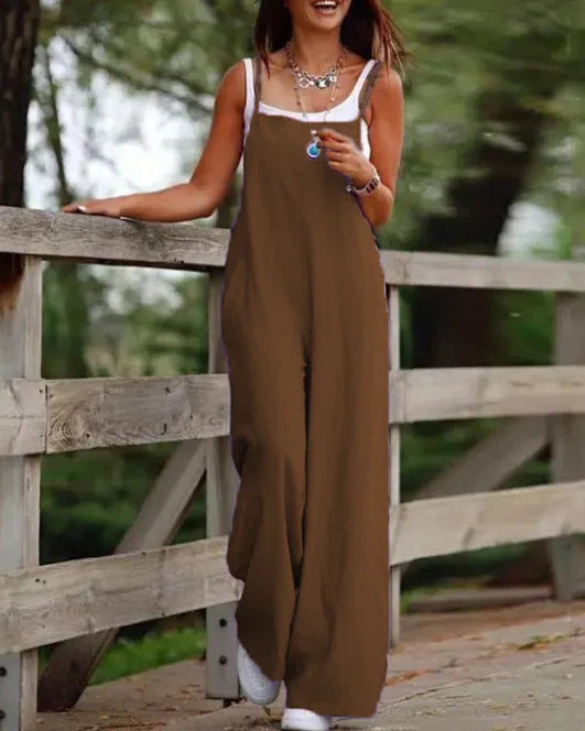 Nora – beige jumpsuit elegantie